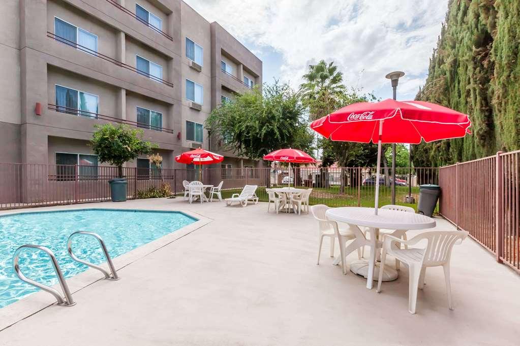 Ramada By Wyndham